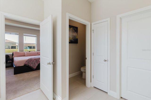 17544 CANTARINA COVE, Bradenton, FL 34211