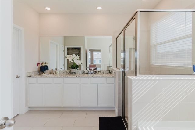 17544 CANTARINA COVE, Bradenton, FL 34211