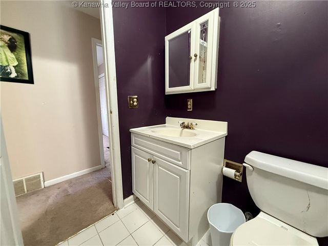 61 Cambridge Drive, Culloden, WV 25510