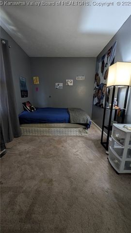 61 Cambridge Drive, Culloden, WV 25510