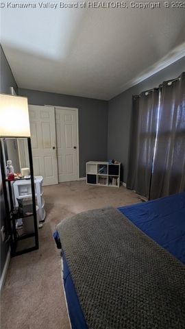 61 Cambridge Drive, Culloden, WV 25510