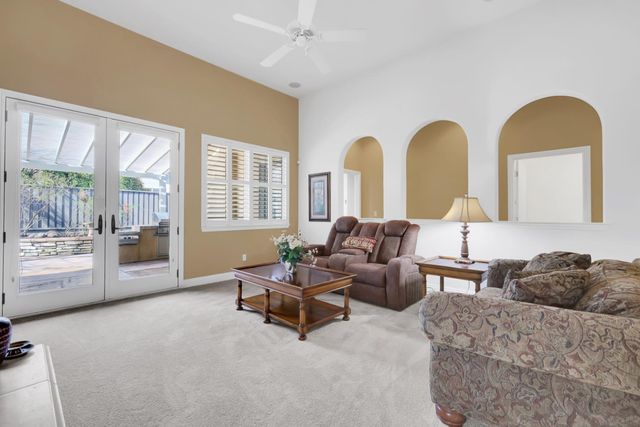 2661 Ingleton Ln, Sacramento, CA 95835