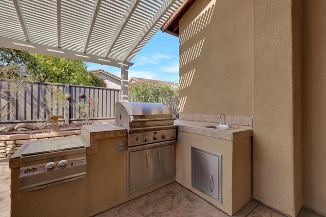 2661 Ingleton Ln, Sacramento, CA 95835