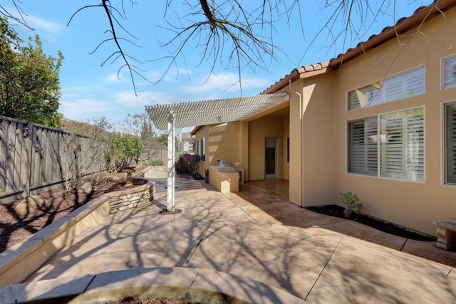 2661 Ingleton Ln, Sacramento, CA 95835