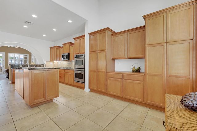 2661 Ingleton Ln, Sacramento, CA 95835