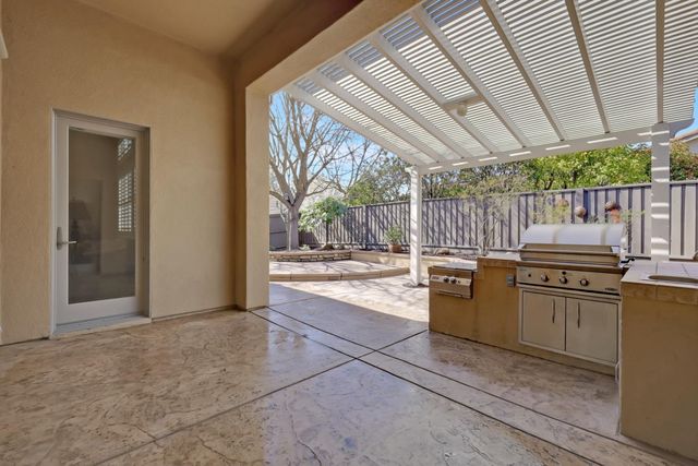 2661 Ingleton Ln, Sacramento, CA 95835