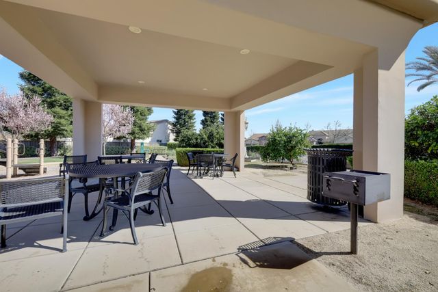 2661 Ingleton Ln, Sacramento, CA 95835