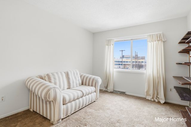 241 Heritage Commons Street Se, City Of Grand Rapids, MI 49503