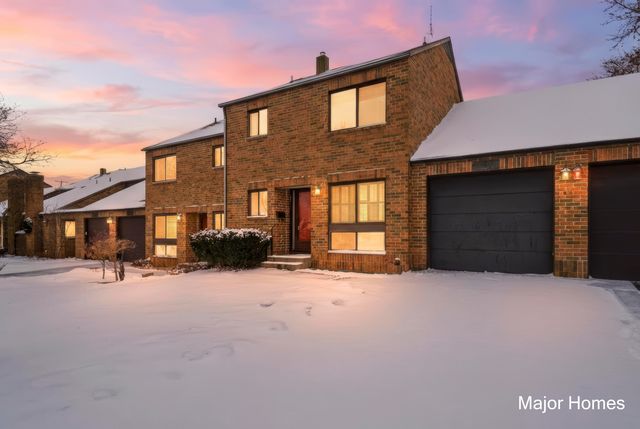 241 Heritage Commons Street Se, City Of Grand Rapids, MI 49503