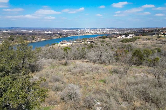 103 Palmie Lane, Marble Falls, TX 78654
