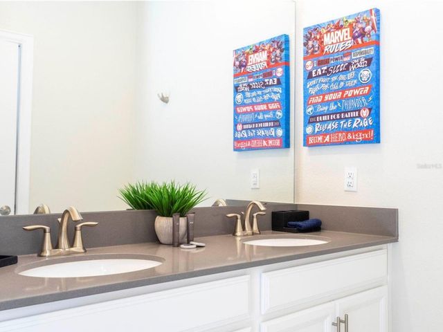 1176 CHALLENGE DRIVE, Davenport, FL 33896