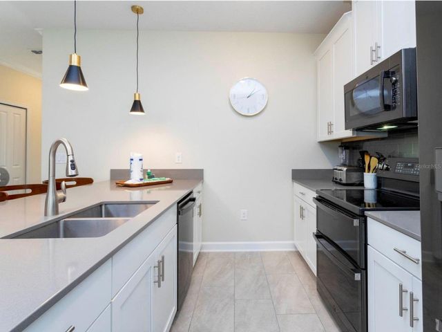 1176 CHALLENGE DRIVE, Davenport, FL 33896