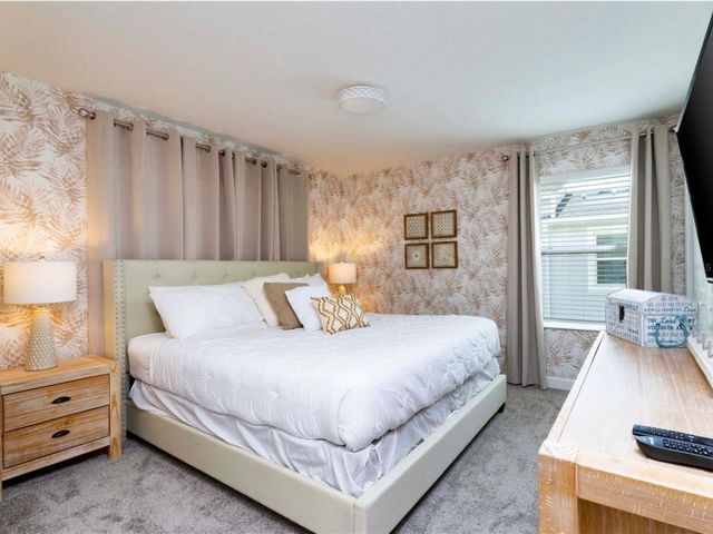 1176 CHALLENGE DRIVE, Davenport, FL 33896