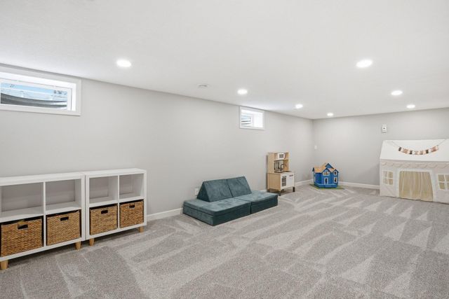 11016 Ewing Avenue S, Bloomington, MN 55431