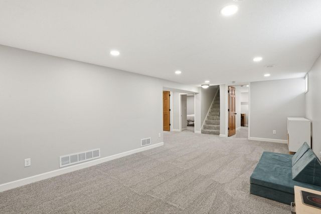 11016 Ewing Avenue S, Bloomington, MN 55431