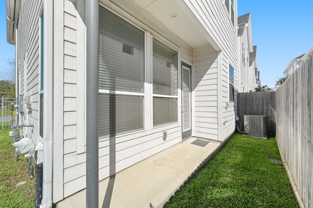 4002 Elser Street, Houston, TX 77009