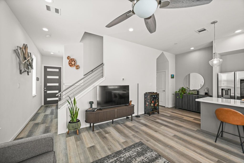 4002 Elser Street, Houston, TX 77009