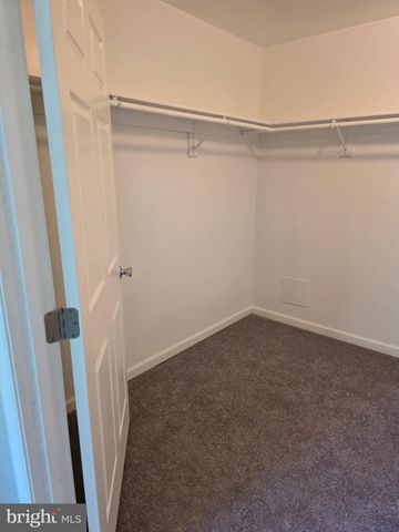 118 SYCAMORE RD, Harpers Ferry, WV 25425