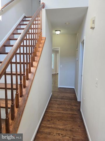 118 SYCAMORE RD, Harpers Ferry, WV 25425