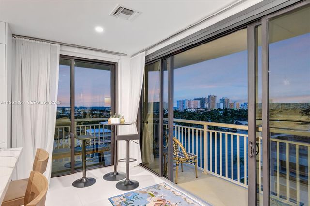 3100 NE 48th St 918, Fort Lauderdale, FL 33308