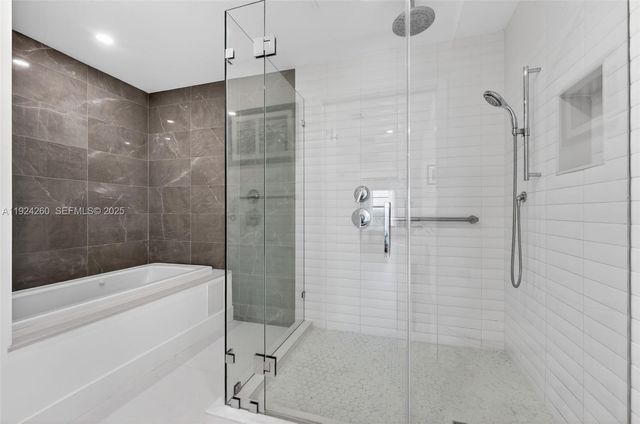 3100 NE 48th St 918, Fort Lauderdale, FL 33308