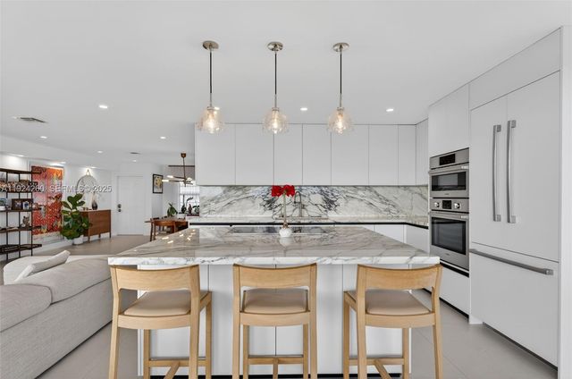 3100 NE 48th St 918, Fort Lauderdale, FL 33308