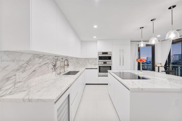 3100 NE 48th St 918, Fort Lauderdale, FL 33308