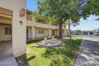 8838 N 8th Street 105, Phoenix, AZ 85020