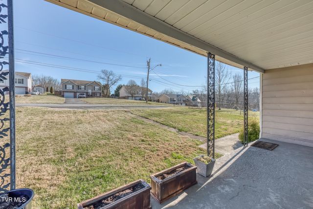 1120 Barber Road, Bristol, TN 37620