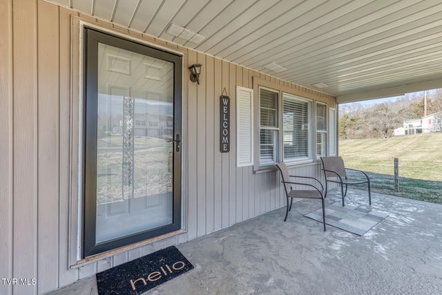 1120 Barber Road, Bristol, TN 37620