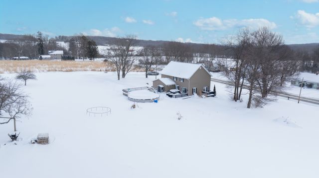 21798 STAR ROUTE 27 Route, Meadville, PA 16335