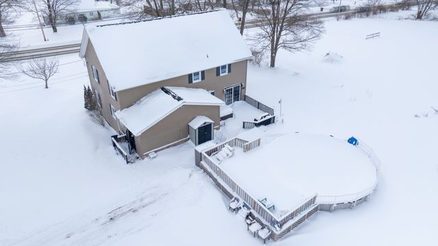 21798 STAR ROUTE 27 Route, Meadville, PA 16335