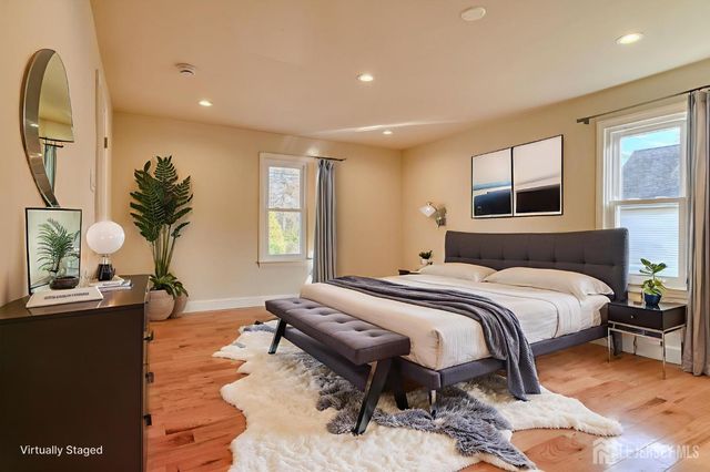 850 Mohill Place, Piscataway, NJ 08854