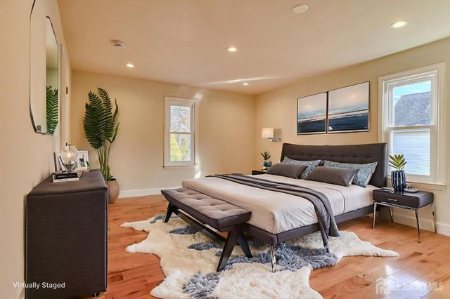 850 Mohill Place, Piscataway, NJ 08854