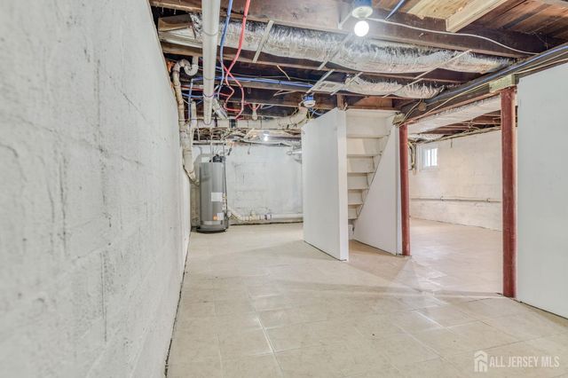 850 Mohill Place, Piscataway, NJ 08854