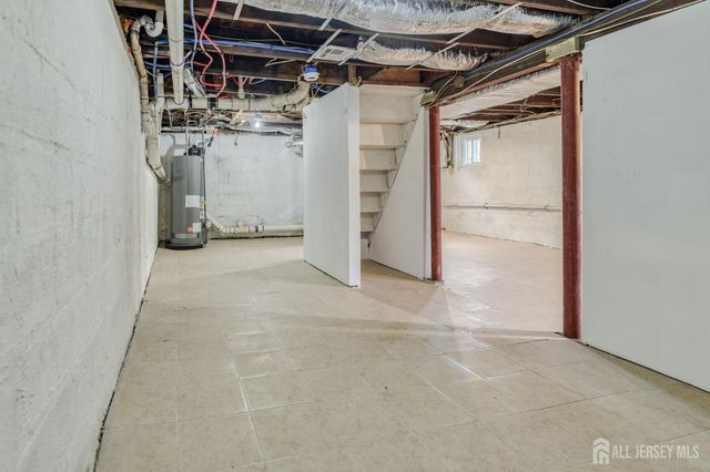 850 Mohill Place, Piscataway, NJ 08854