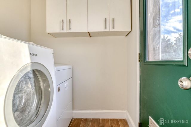 850 Mohill Place, Piscataway, NJ 08854