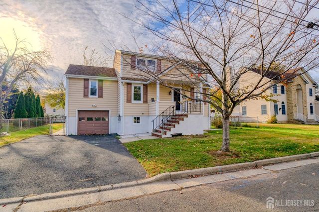 850 Mohill Place, Piscataway, NJ 08854