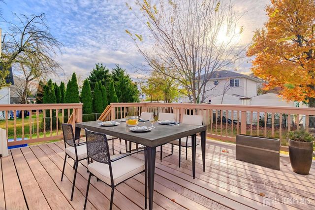 850 Mohill Place, Piscataway, NJ 08854