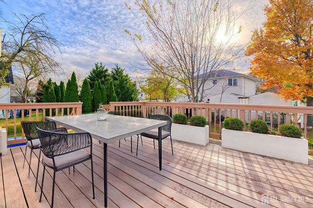 850 Mohill Place, Piscataway, NJ 08854