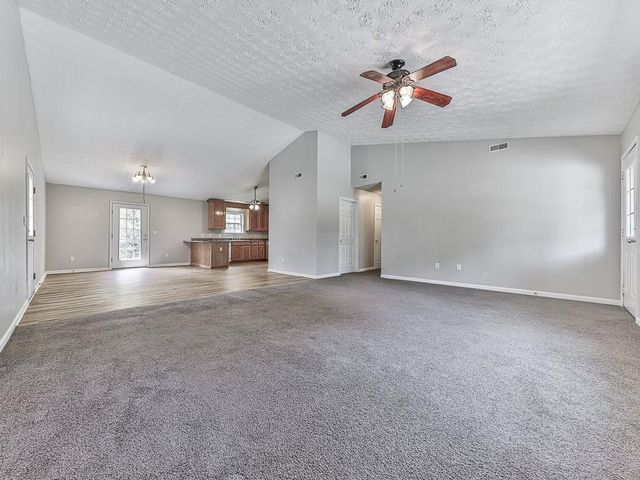 900 Everett Springs Road SW, Calhoun, GA 30701