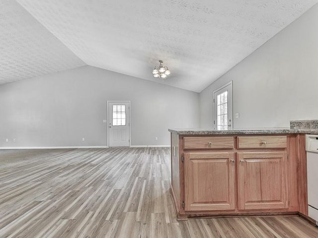 900 Everett Springs Road SW, Calhoun, GA 30701