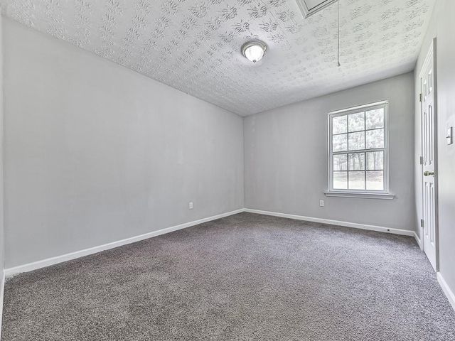 900 Everett Springs Road SW, Calhoun, GA 30701