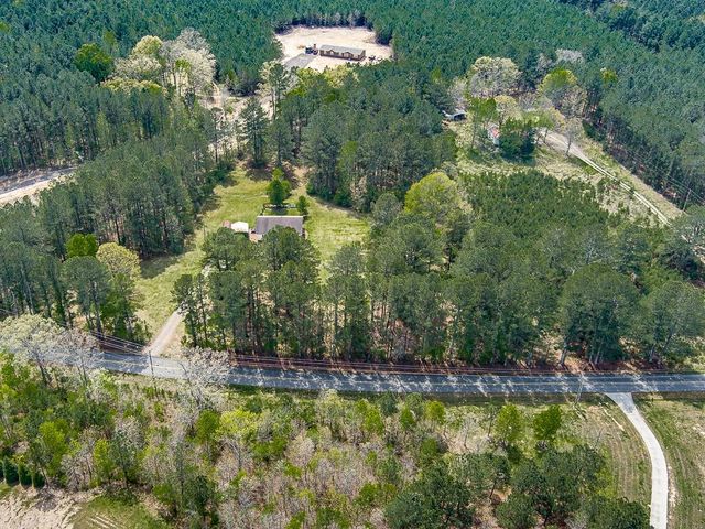 900 Everett Springs Road SW, Calhoun, GA 30701