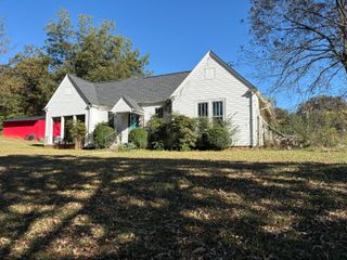 449 S Elm Street, Whitwell, TN 37397