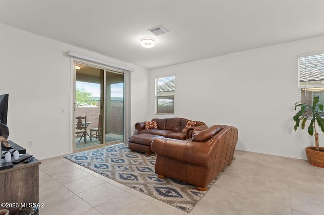 13166 E Iron Chief Drive, Tucson, AZ 85747