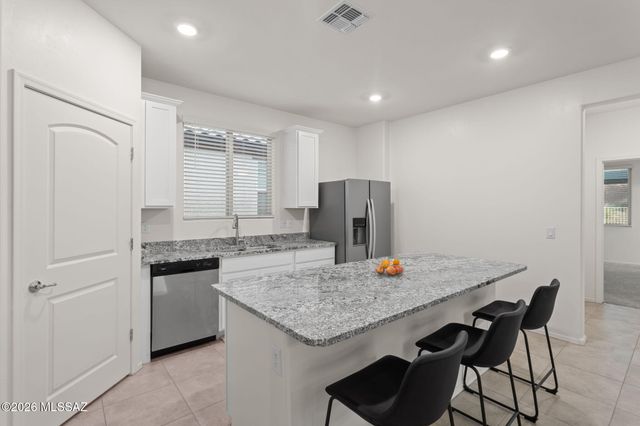 13166 E Iron Chief Drive, Tucson, AZ 85747