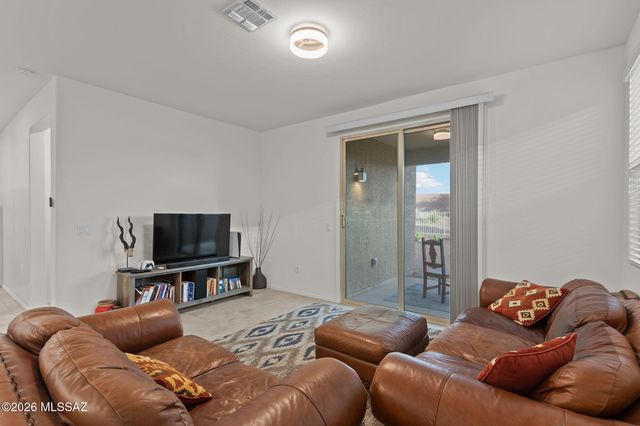 13166 E Iron Chief Drive, Tucson, AZ 85747