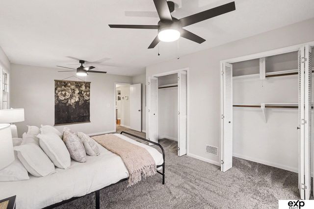 7923 Harney Street, Omaha, NE 68114