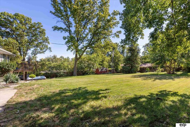 7923 Harney Street, Omaha, NE 68114